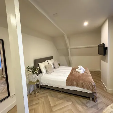 Citysuites * Ντεν Χέλντερ